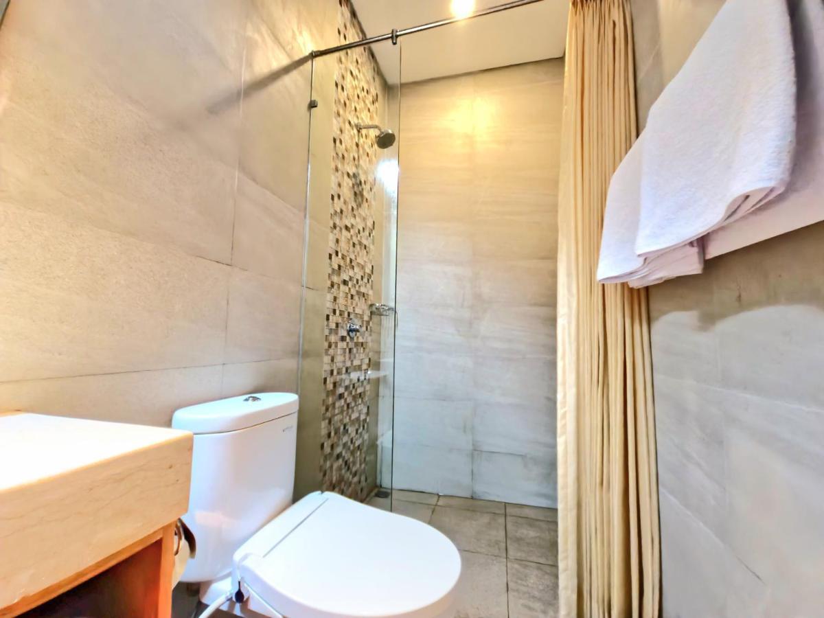 Kamandaka Hostel Kuta Lombok Εξωτερικό φωτογραφία