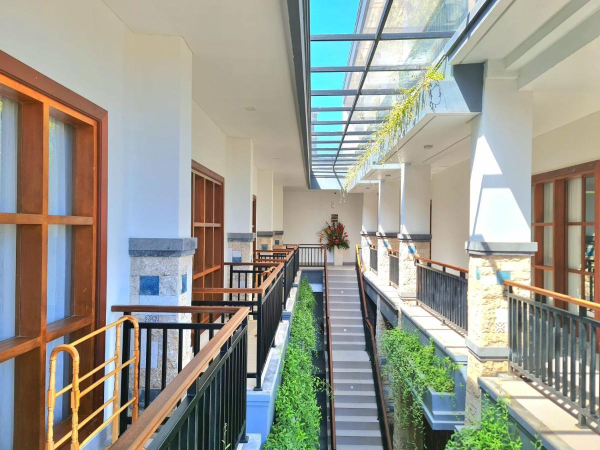 Kamandaka Hostel Kuta Lombok Εξωτερικό φωτογραφία